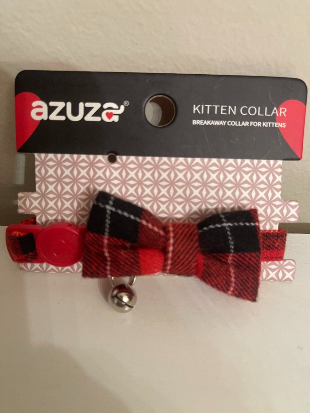 Buffalo Plaid Kitten Collar NWT